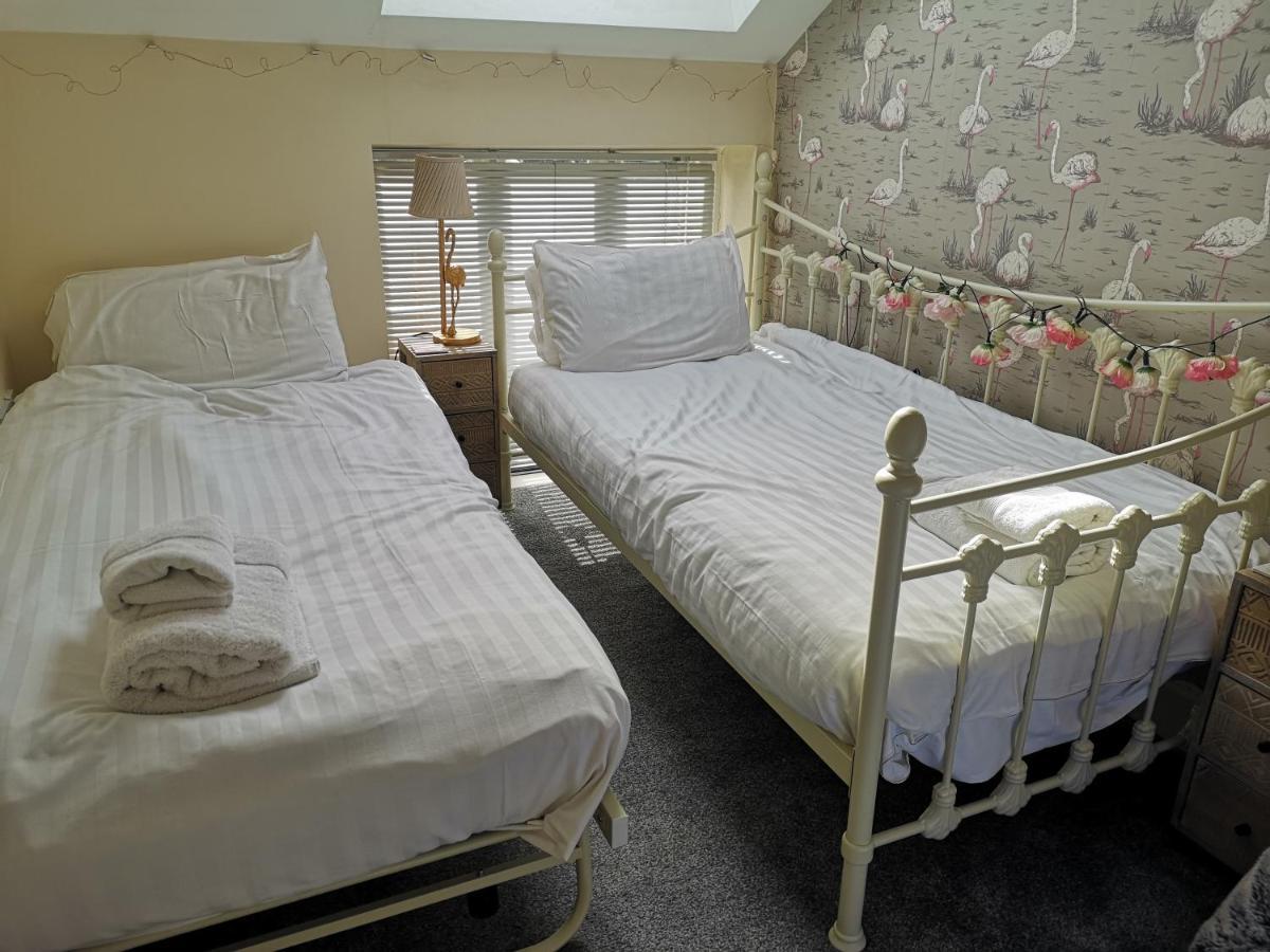 Coach House Mews Villa Матлок Екстериор снимка